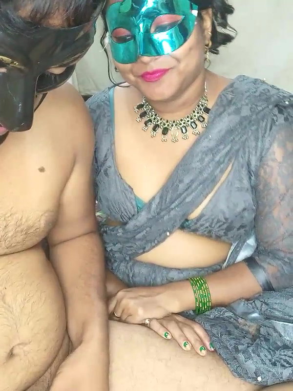 Komal Solo Sex Show