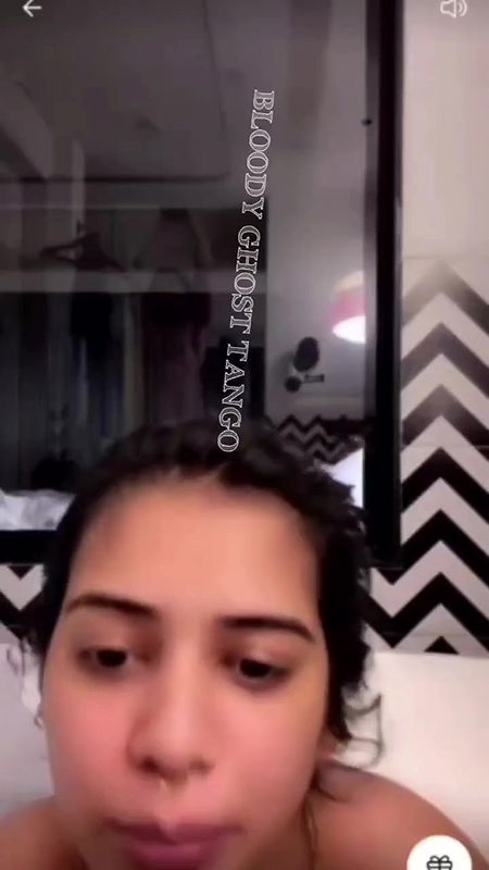 Insta Girl Kritika Kapoor Latest Live Showing Full Nude With Boobs and Ass In Shower