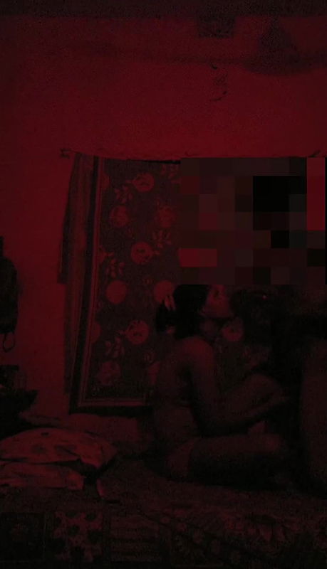 Real Kolkata Sonagachi Prostitute Getting Fucked & Secretly Recorded Clear Face And Bengali Audio