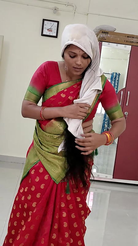 Garima long hair (1)