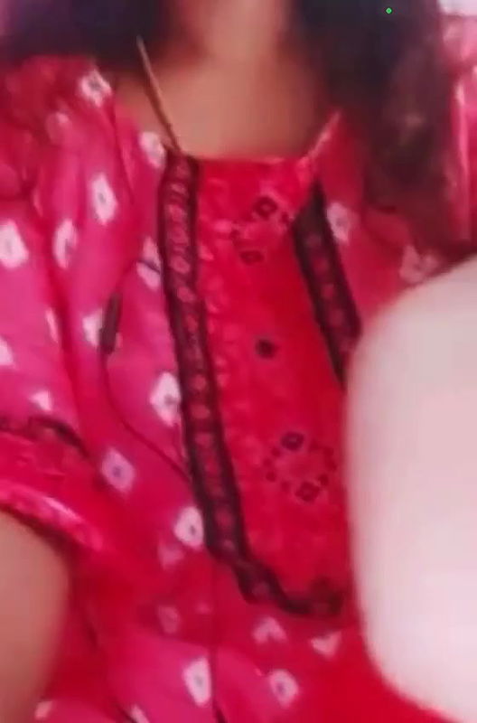 Beautiful Bhabi Showing