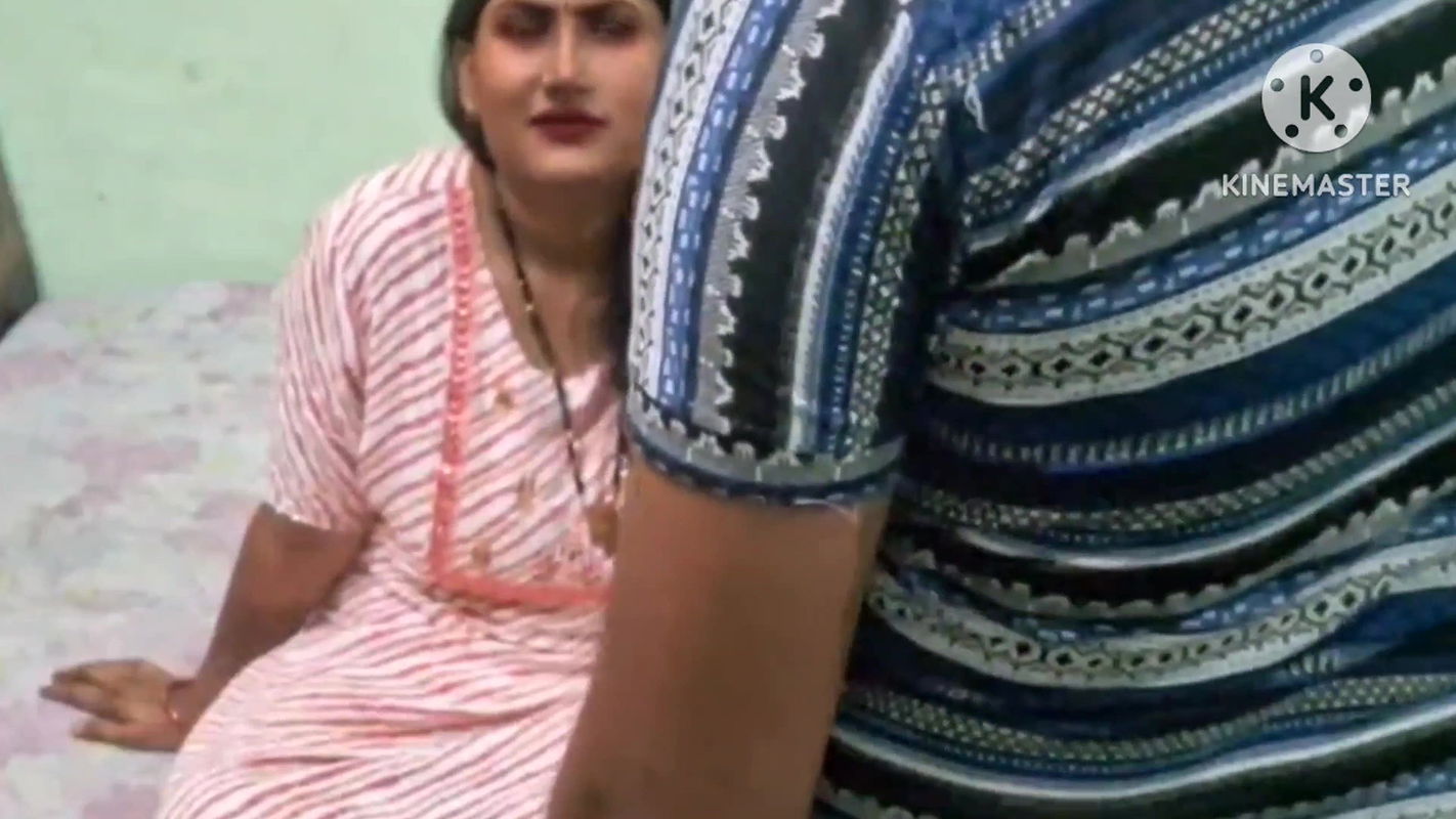 Stepmom Sex in Hindi Audio