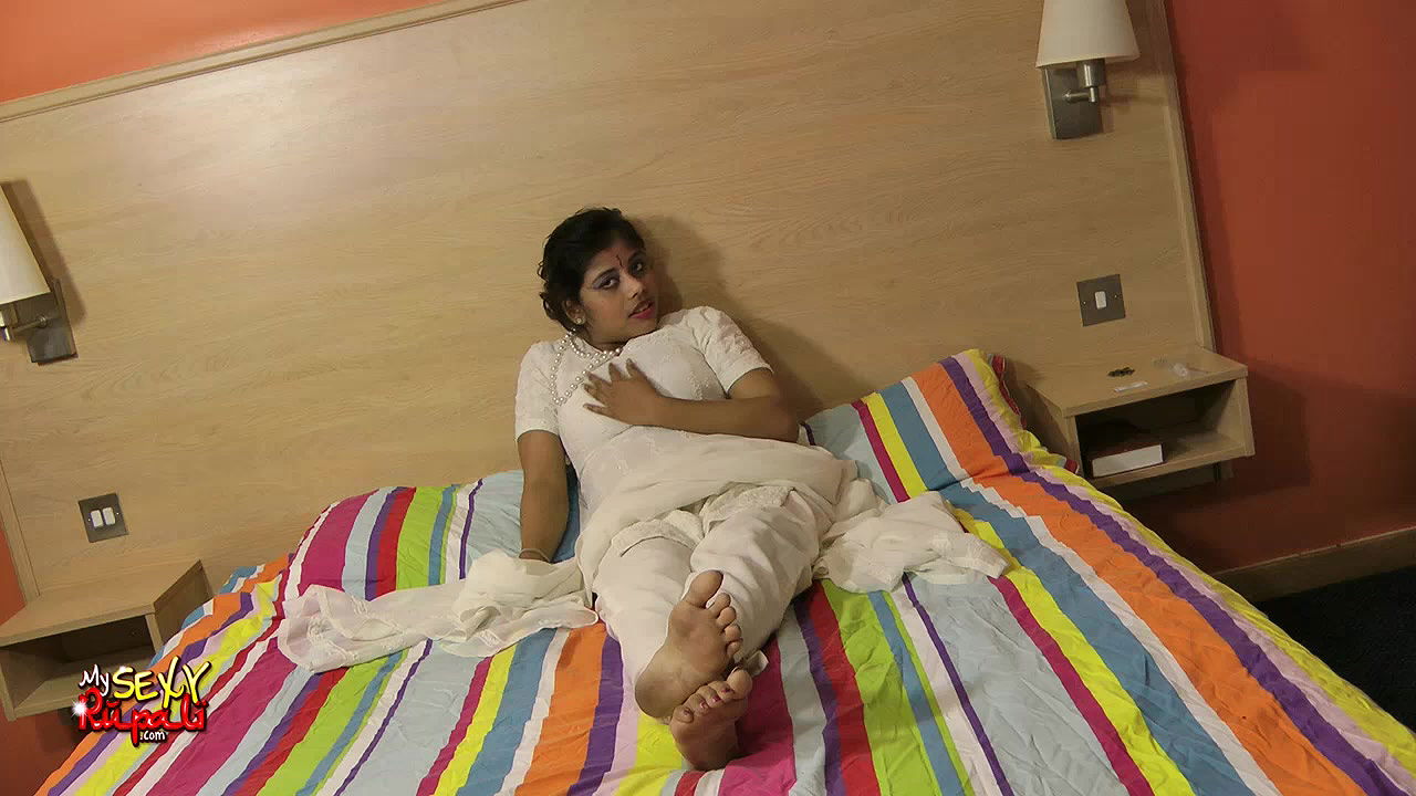 white pearl babe rupali bhabhi