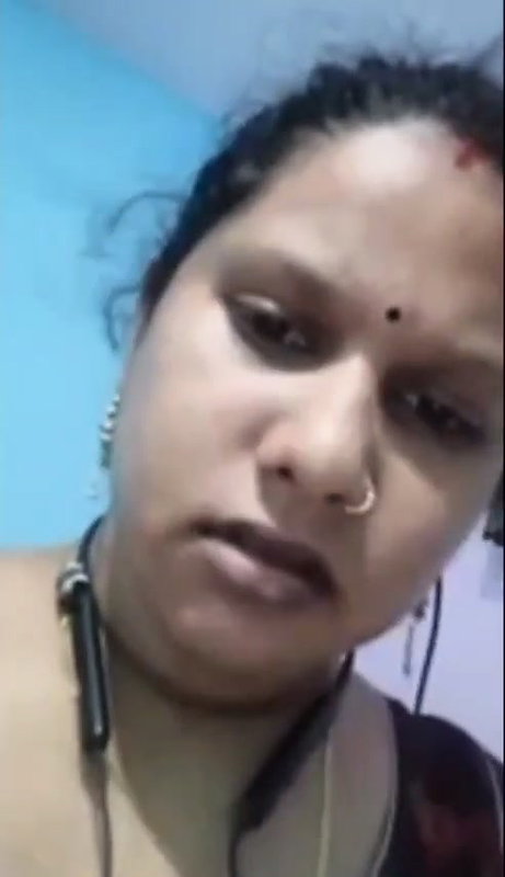 Bhabi Showing