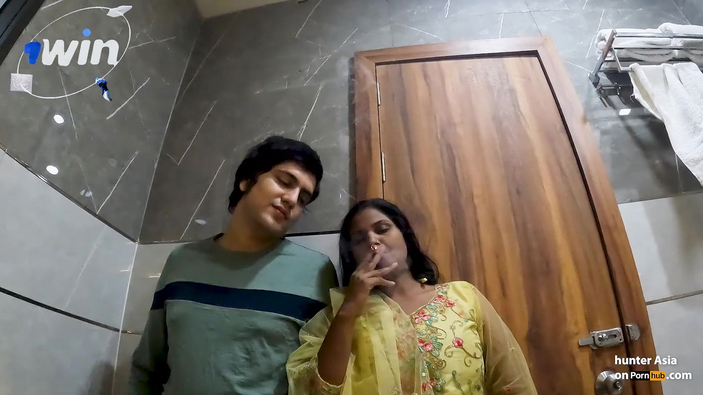 Falling in love with bhabhi ji – Smoking Love