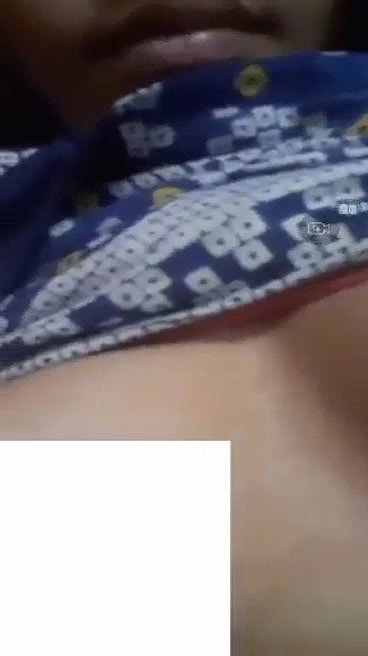 Gf Showing Lover
