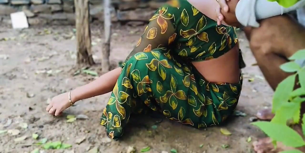 hardcore fuck with step sister after she is alone in the garden hindi darty talking