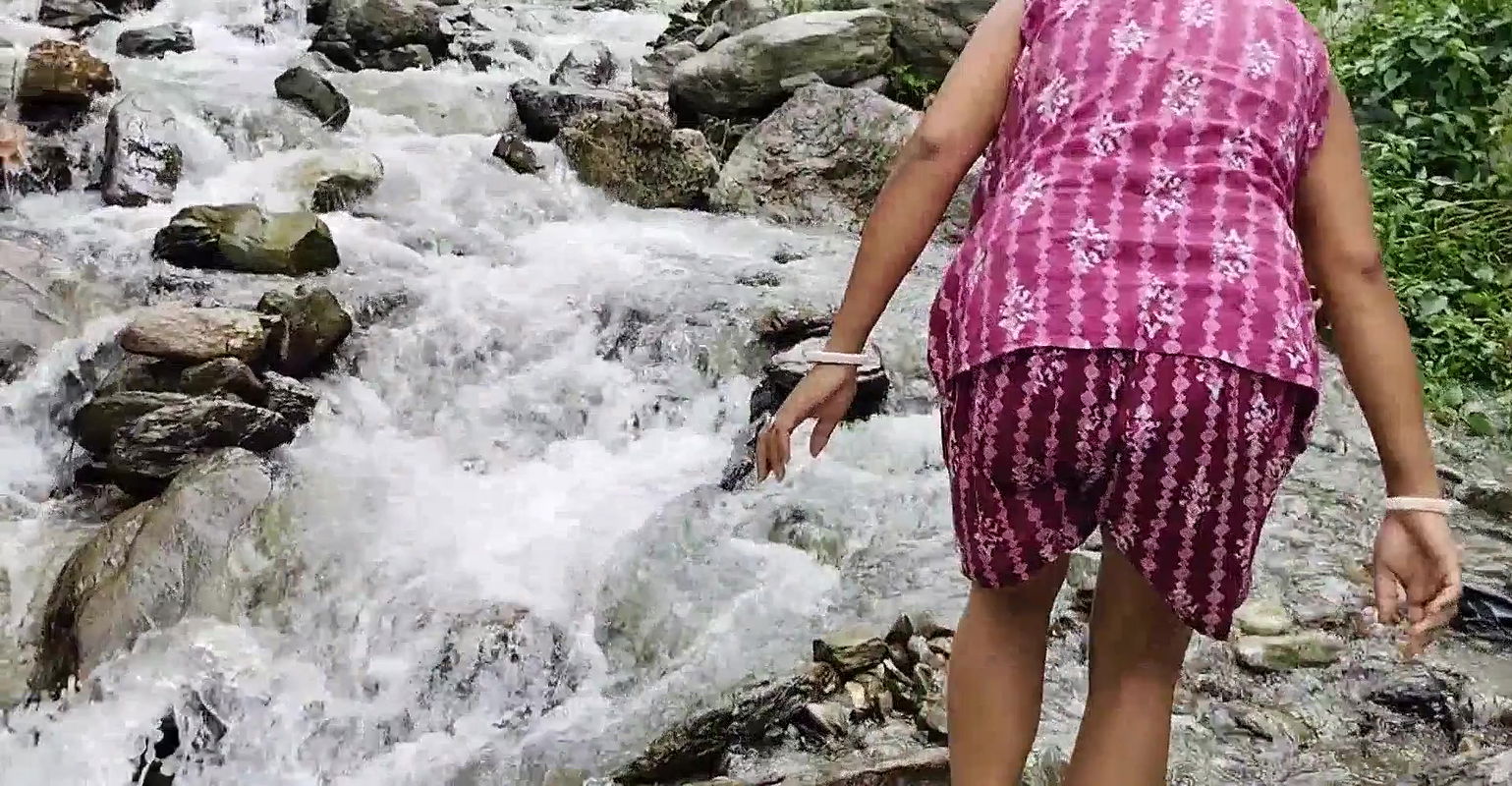 Outdoor Risky Public Fucking With My Horny Maid 7.5M views 9