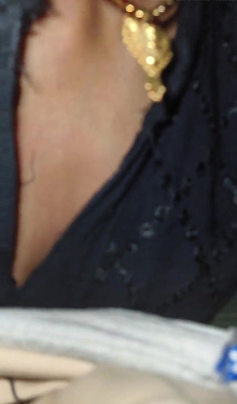 Sunita bhabhi ke sath jo cpl 2 cpl sex karna chahta hai sms karo our video ko like seyar karo