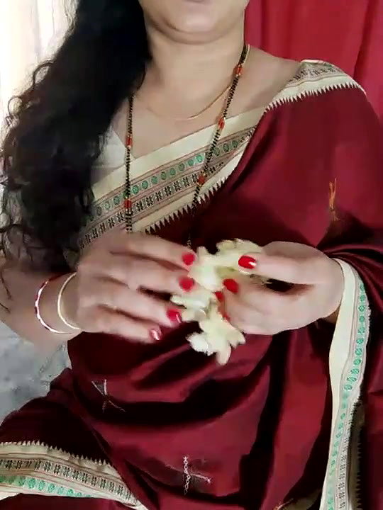 Telugu Aunty Sexy Teacher Show Her Big Boobs And Curves