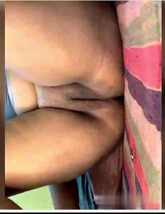 Tanvi Bhabhi on Stripchat Pussy Show