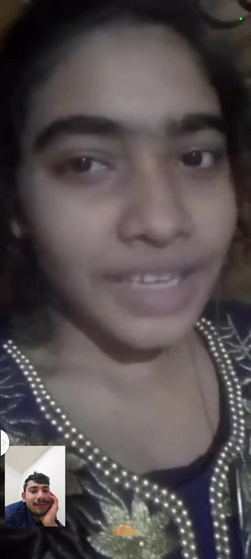 Beautiful Gf Showing