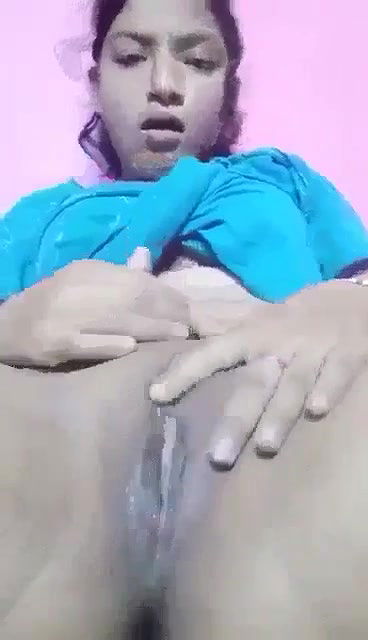 Horny Girl Fingering