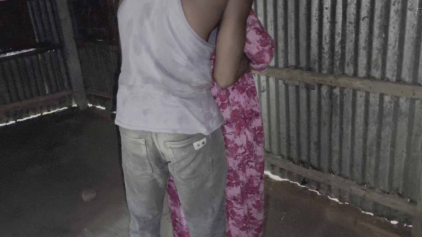 I grabbed my aunty suddenly and started fucking