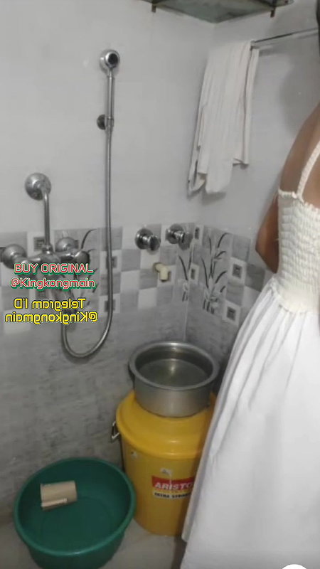 Ott Actress Shweta Yadav Full Nude In Bath Sucking Dick