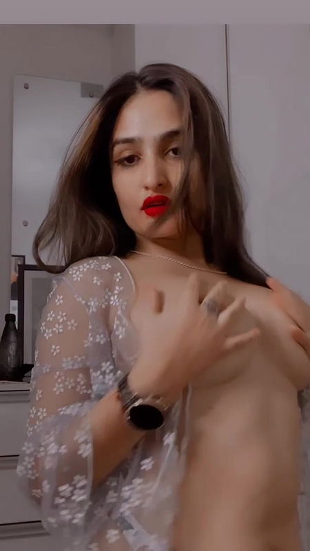 Sassy Poonam Show Topless Boobs