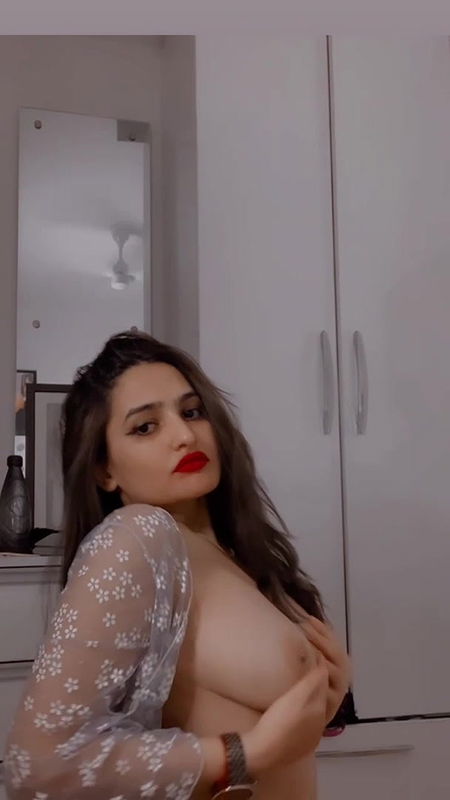 Sassy Poonam Show Topless Boobs