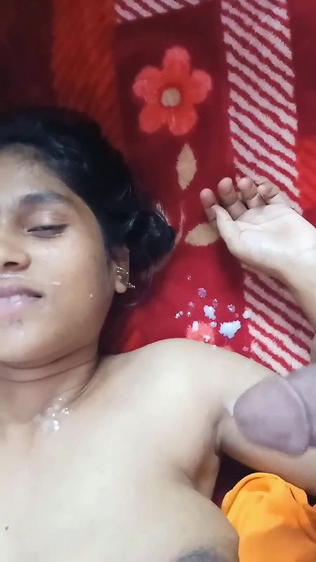 Horny Desi Bhabhi Sucking Cock with Bindiya and Cum On Her Face