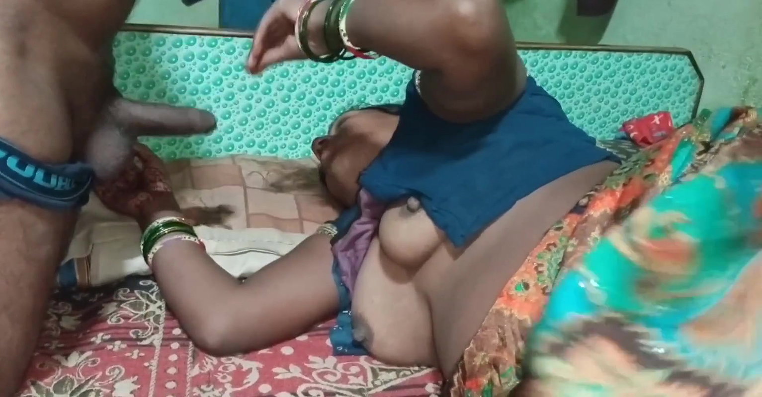 Real homemade husband wife fucked Gav ki bhabhi ki must chudai video