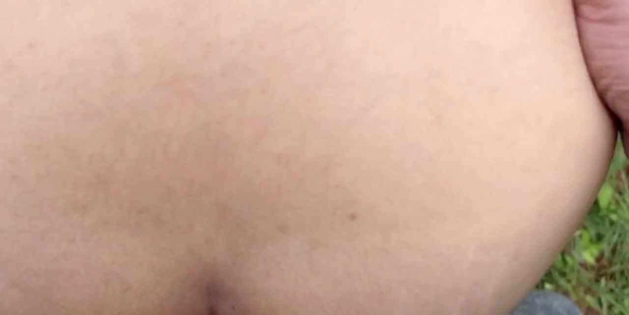 Desi Indian village girl enjoy fuck with stranger in jungle