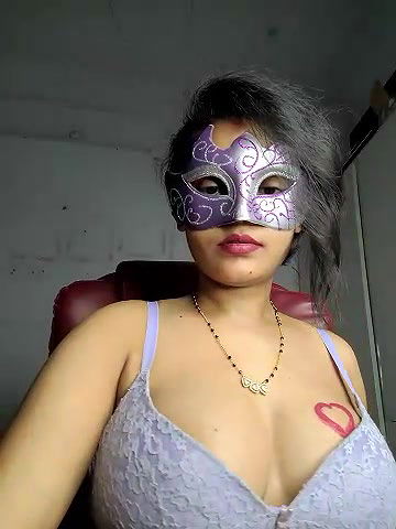 Stripchat-Public.Show-c-bulbul_babe-2024.04.02.185539