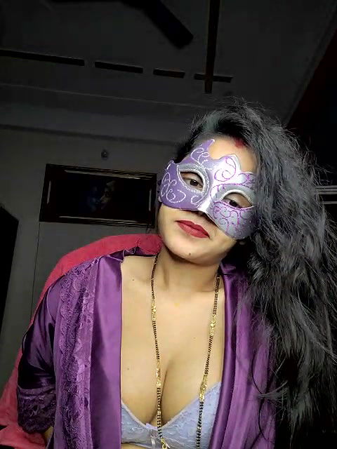 Stripchat-Public.Show-c-bulbul_babe-2024.05.20.185002