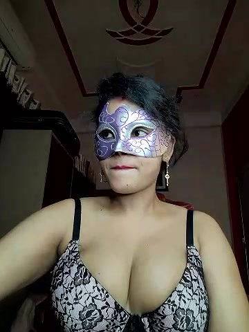 Stripchat-Public.Show-c-bulbul_babe-2024.05.11.190212