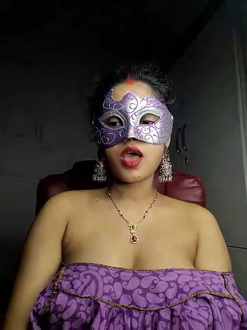 Stripchat-Public.Show-c-bulbul_babe-2024.04.27.183909