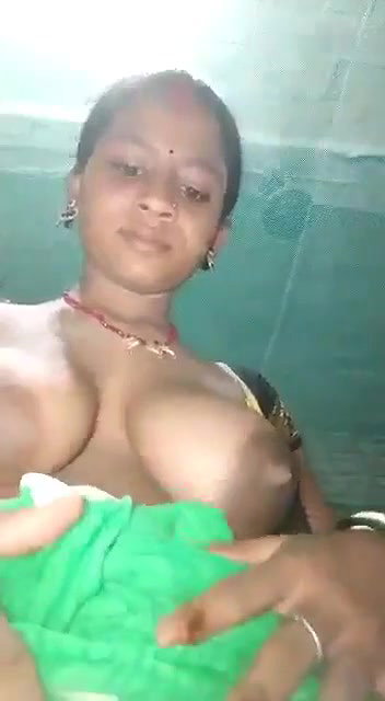 Village bhabhi fingering