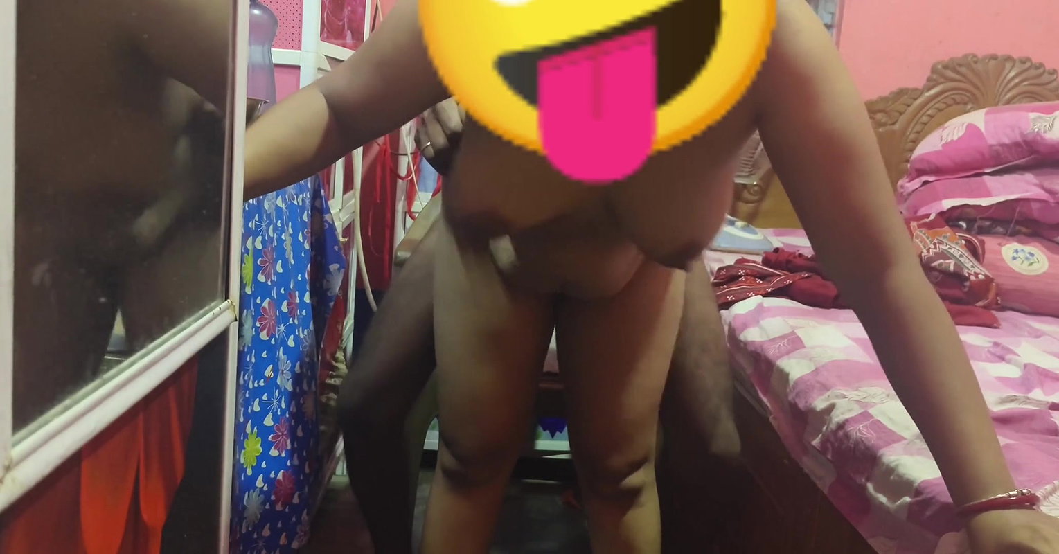 Sexy bhabbi dogi style fucking