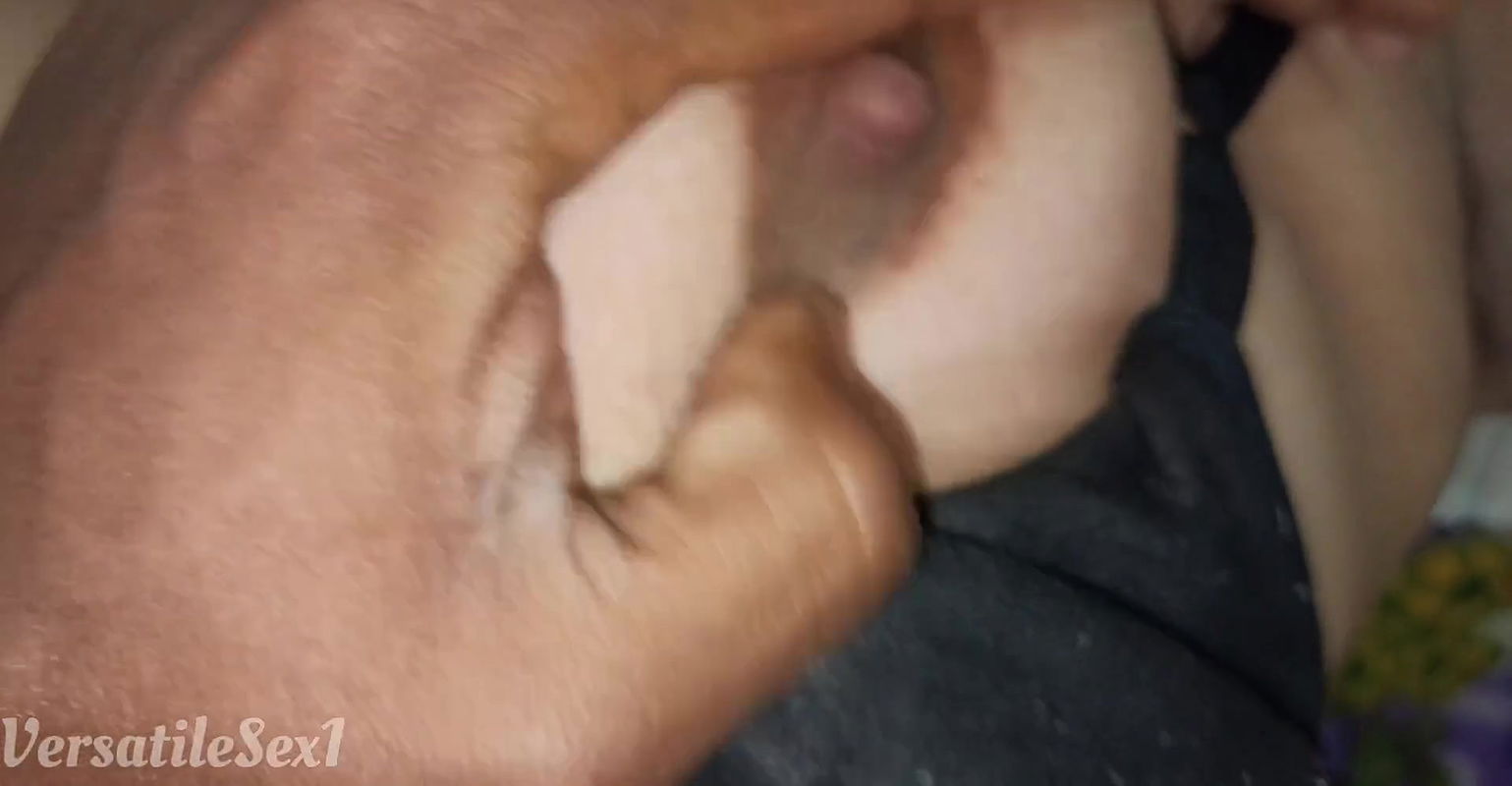 Step sister shared her bed with her younger brother both feeling horny