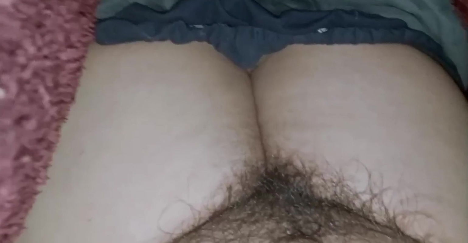 stepsister enjoy herself feeling horny