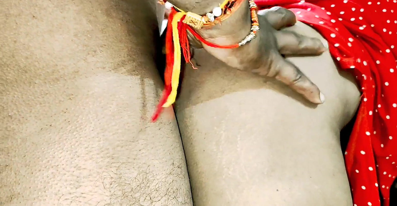 Desi bhabhi neighbour boy sex