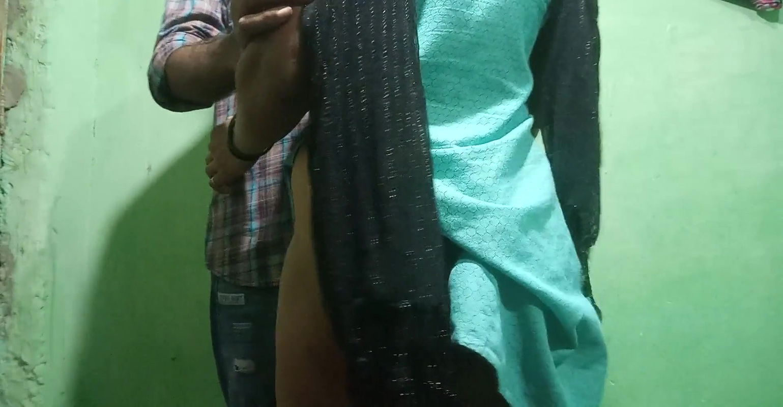 Indian village college girl ne teacher se Gand Marvai