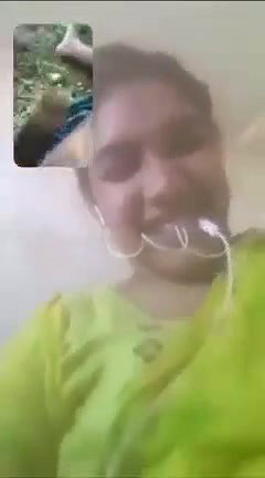 Horny Girl Satisfying Lover On VideoCall