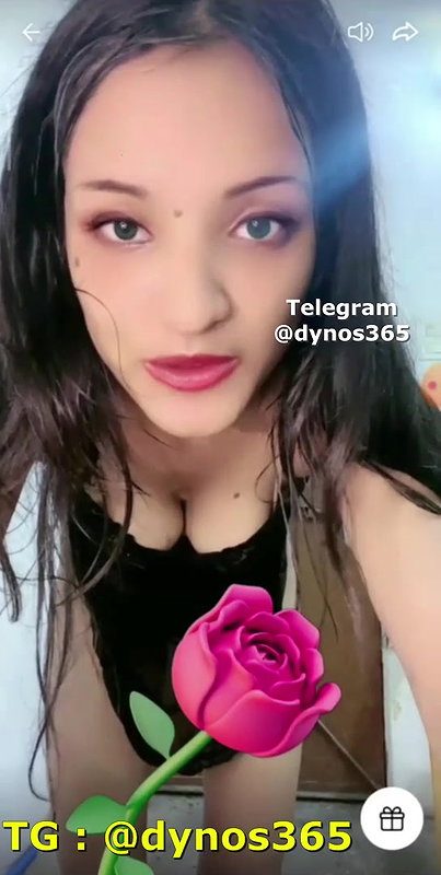 Insta Girl Angel Teasing Nude Ass and Pussy on Live