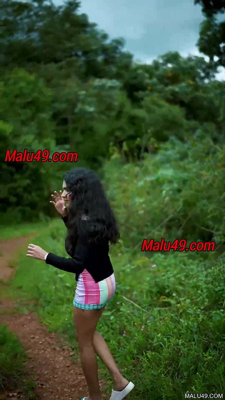 Resmi R Nair Out Door Nude New Clip