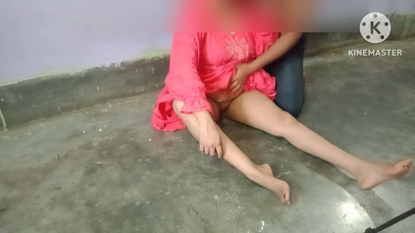 Local Indian sexy stepmom and stepson Hardcor sex Desi style big pussy big boobs