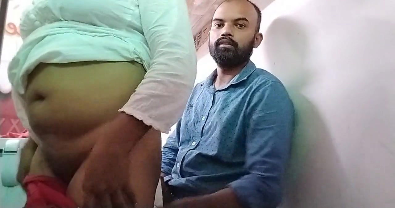 Bengali Girlfriend Giving Handjob n Riding Lover Dick in a Shop