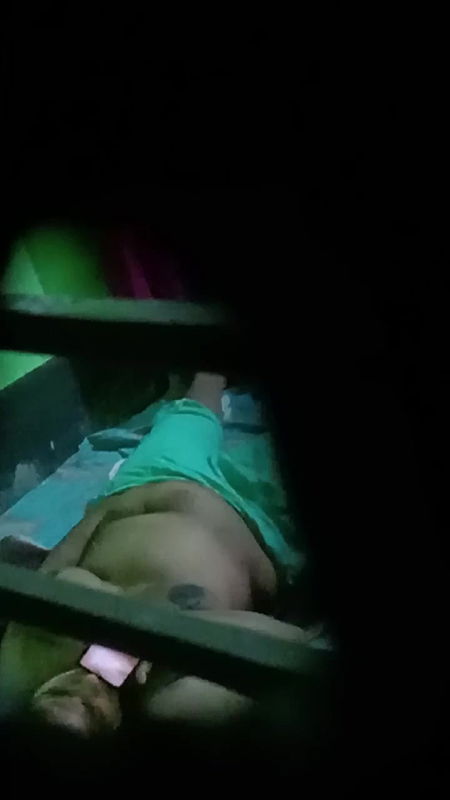 Horny Bhabi Fingering