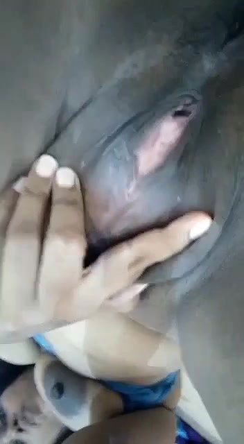 Desi bhabhi making video for lover