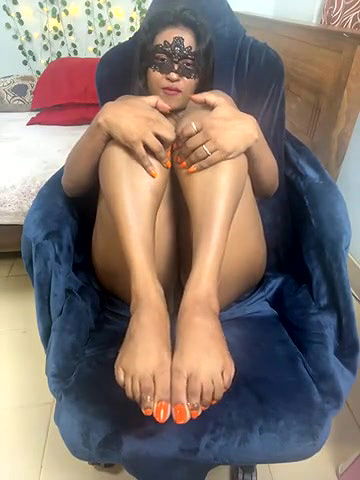 Stripchat-Public.Show-c-LillyLive-2024.06.18.195422