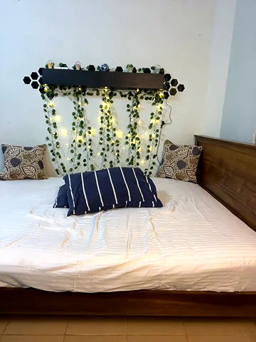 Stripchat-Public.Show-c-LillyLive-2024.06.19.212013