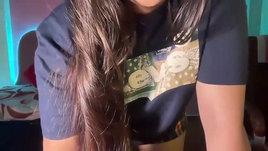 Stripchat-Public.Show-f-Funky_faira-2024.06.30.215536