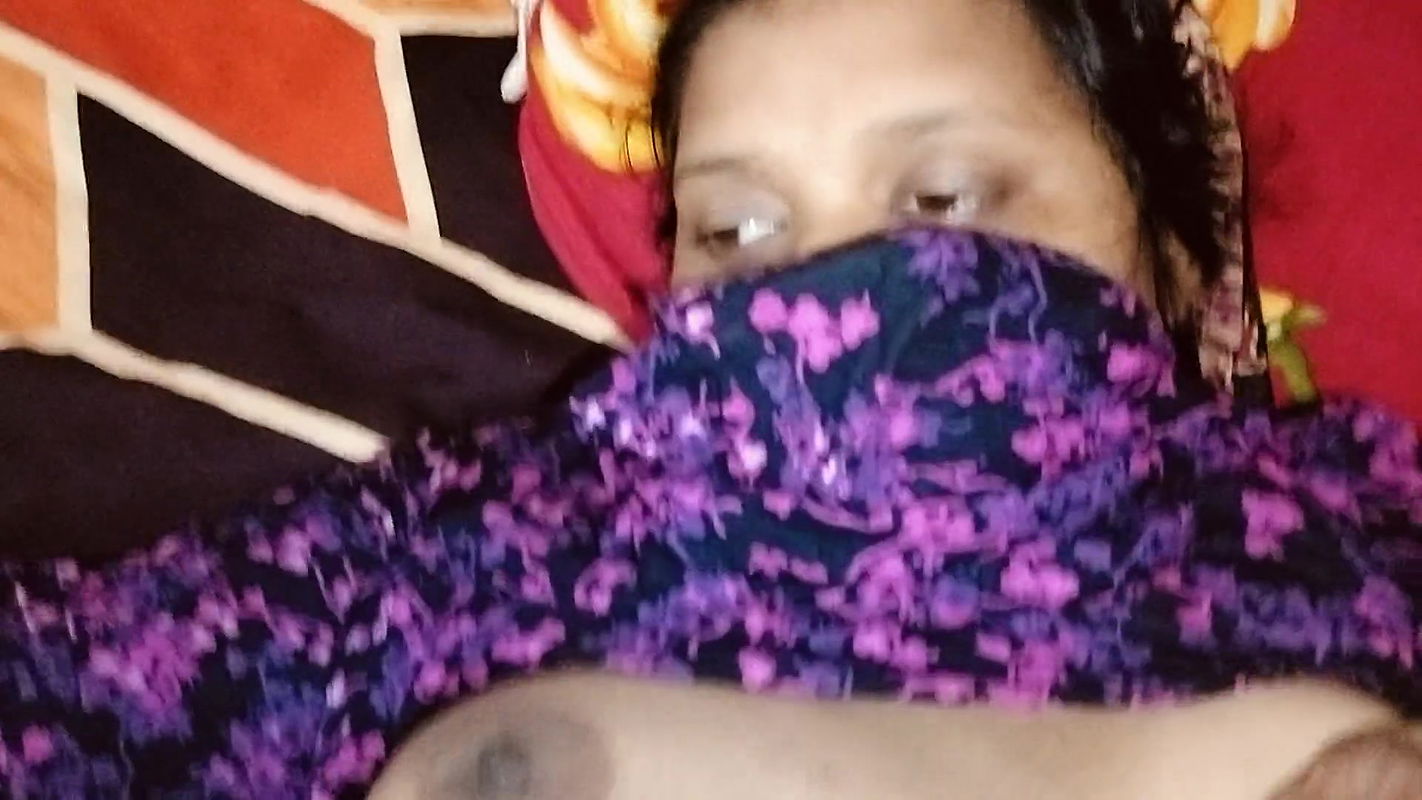 Bangladeshi house wife Romantic Sex Video