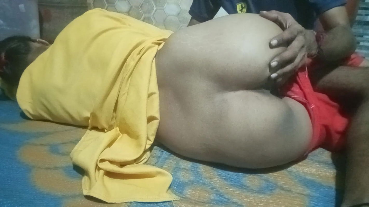 Indian village Bhabhi ne kitchen me Devar se Chudai karwayi