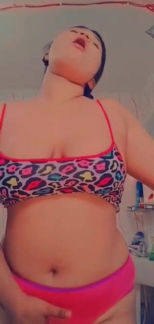 Beautiful Horny Chubby Gf