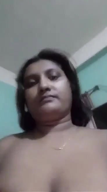 BBW Chubby Milf Showing