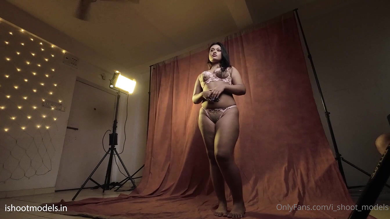 Sexy Model Diya Teasing In Flowers Lingerie BTS