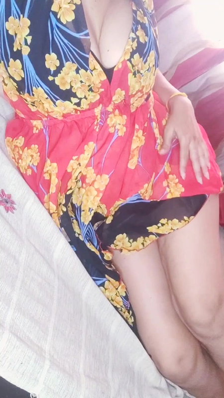 Indian vlogger mahi